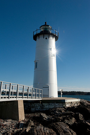 Fort Constitution Light