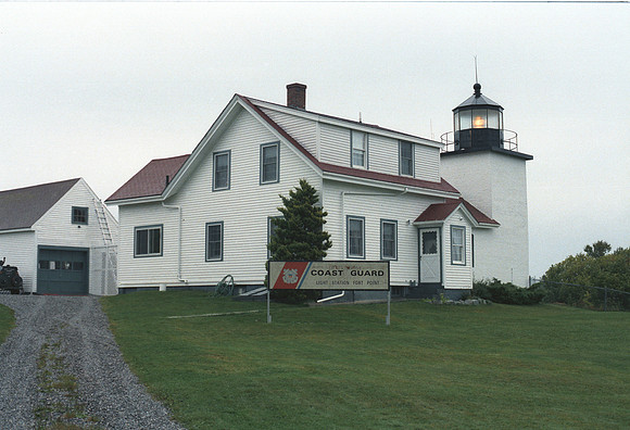 Fort Point Light