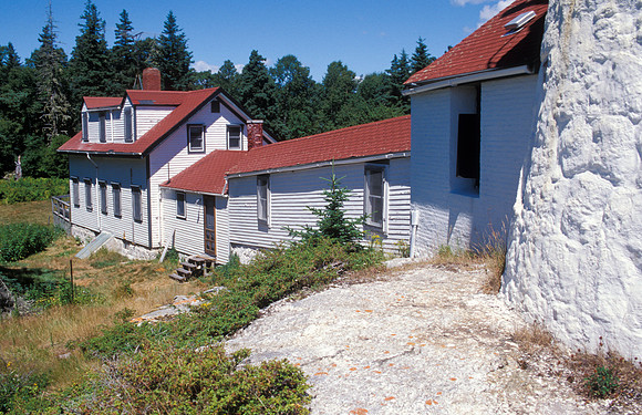 Burnt Island light