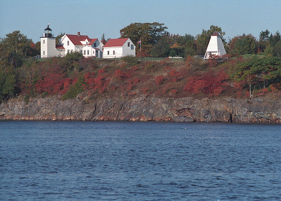 Fort Point light
