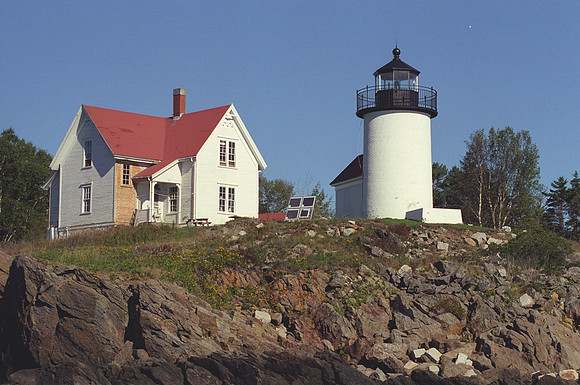 Curtis Island Light