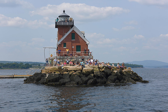 Rockland Breakwater Light