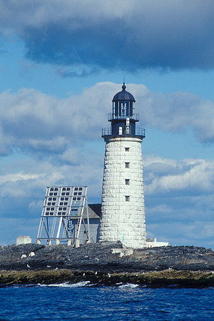 Halfway rock Light